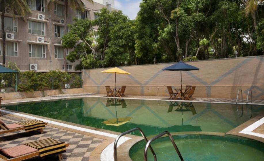 Mayur Aaditya Resort دهرواد المظهر الخارجي الصورة